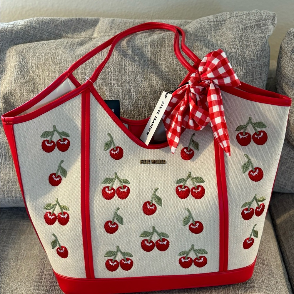 Steve Madden Cherry Embroidered Summer Tote Bag - Red and Cream. NWT.